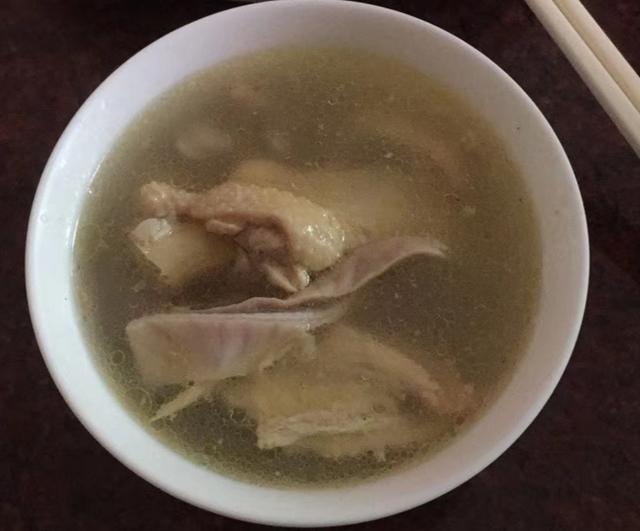 在這樣北風(fēng)呼嘯的日子里，想吃點(diǎn)暖心又暖胃的美食，大家有什么推薦嗎？